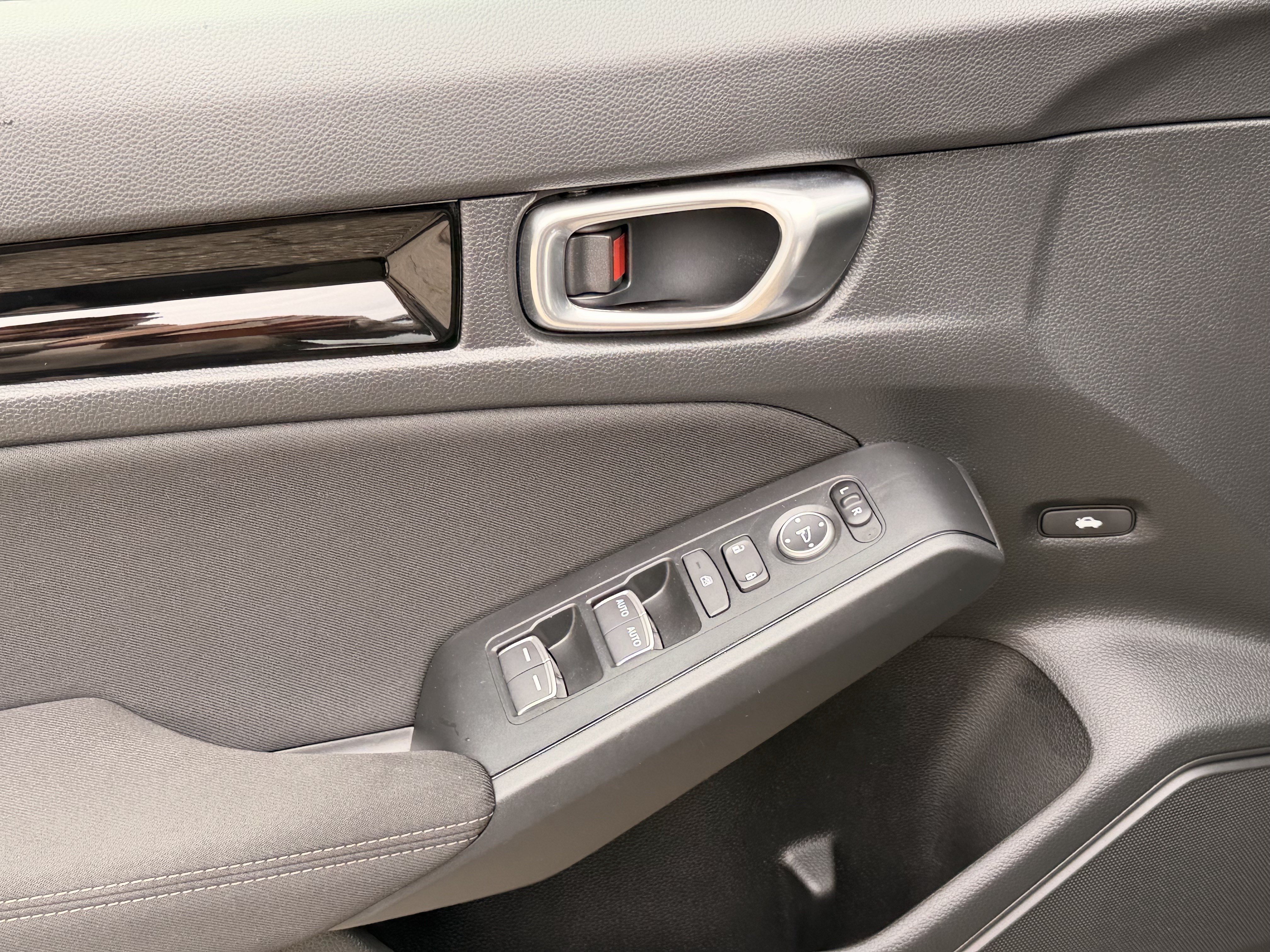Certified 2026 Honda Civic FWD Hybrid Sedan image 12