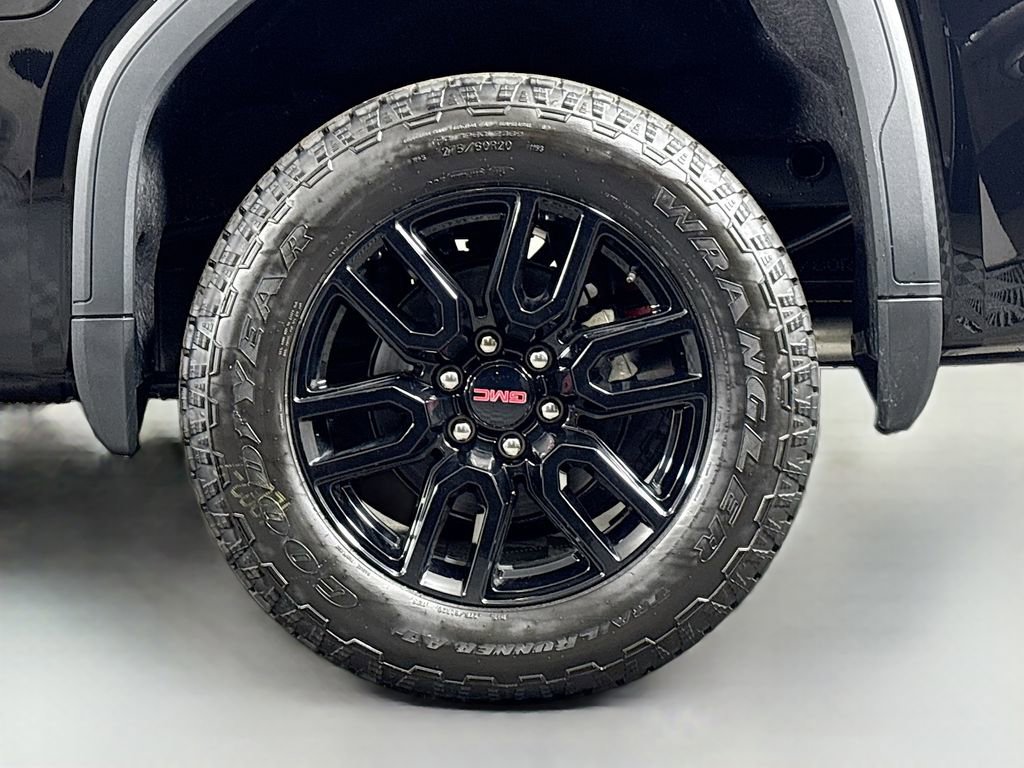 New 2026 GMC Sierra 1500 Elevation image 16