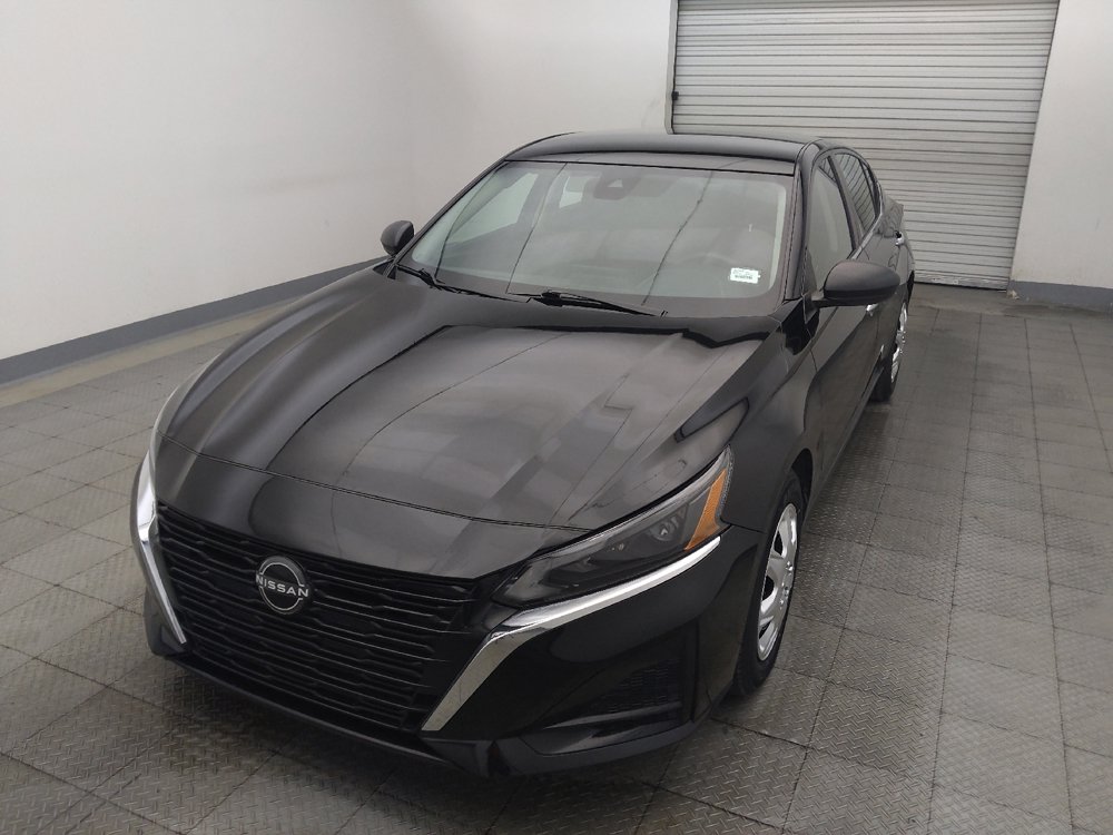 Used 2024 Nissan Altima 2.5 S FWD image 15