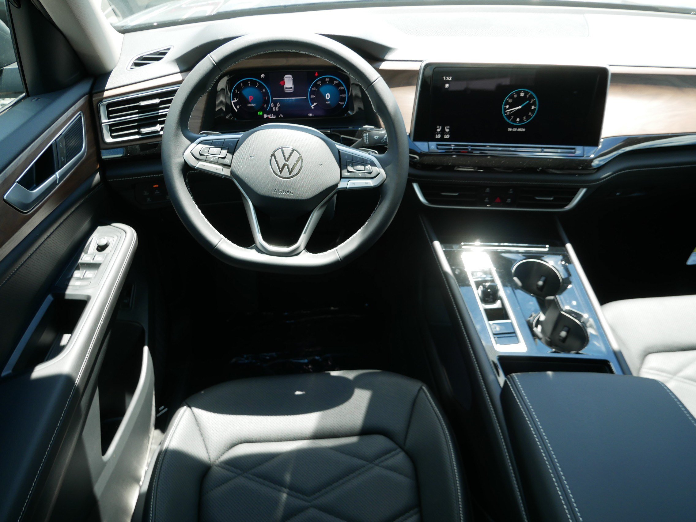 New 2026 Volkswagen Atlas SE AWD/4WD image 7