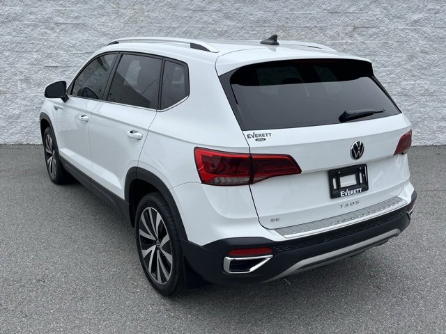Used 2023 Volkswagen Taos SE image 6