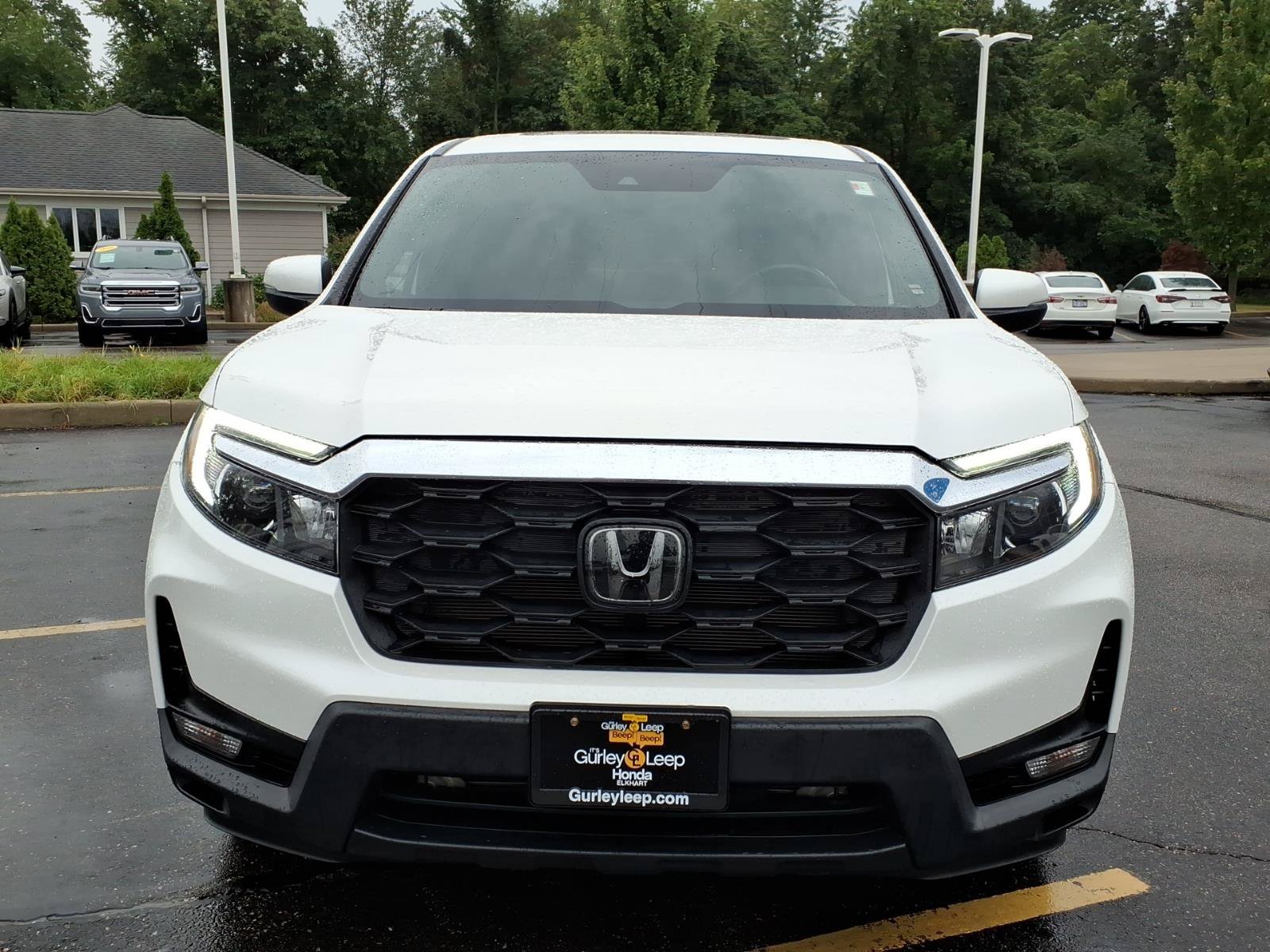 Certified 2025 Honda Passport EX-L image 2