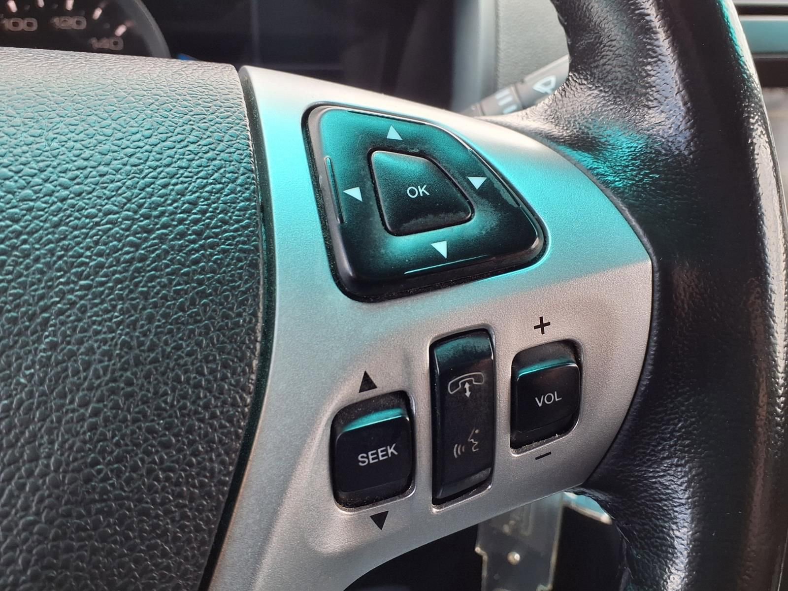 Used 2013 Ford Explorer XLT AWD/4WD image 24