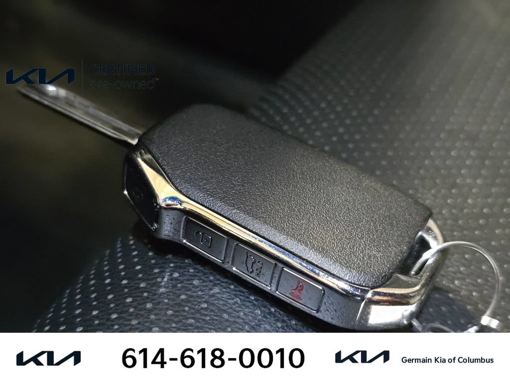 Certified 2022 Kia Sportage Nightfall Edition AWD/4WD image 33