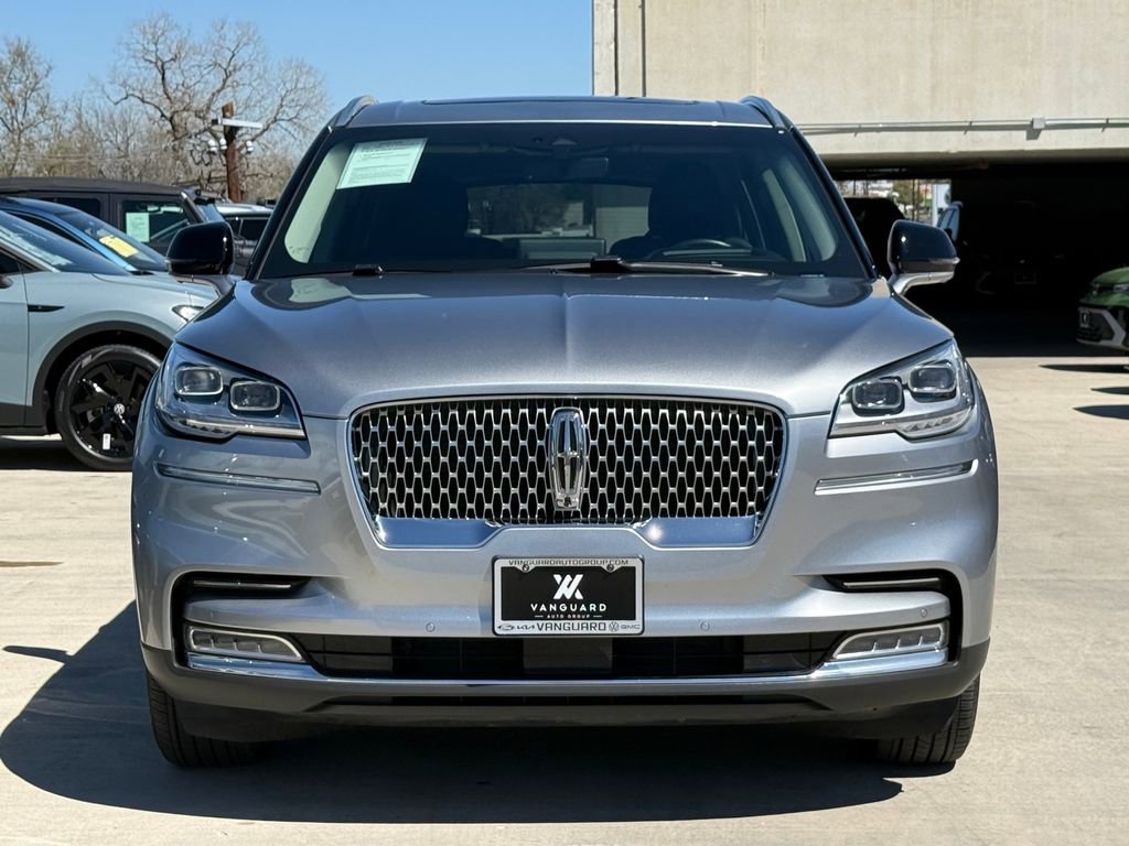 Used 2023 Lincoln Aviator Reserve w/ Equipment Group 201A image 9