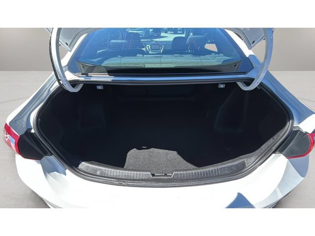 Used 2024 Chevrolet Malibu LT FWD image 31