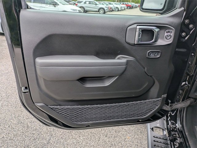 New 2025 Jeep Wrangler Sport S image 11