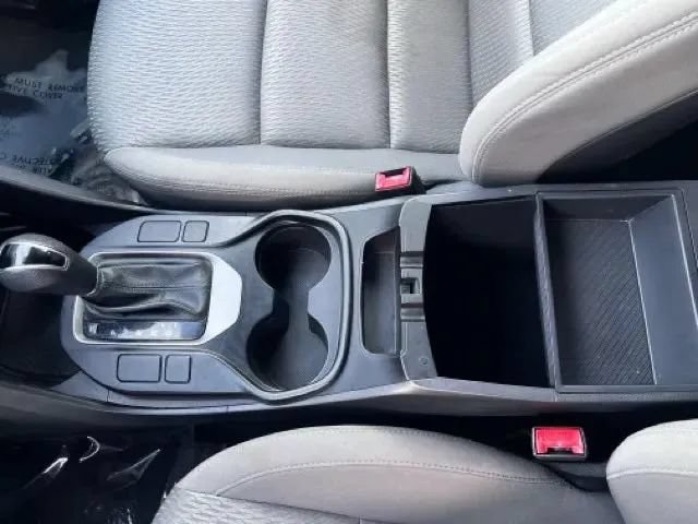 Used 2017 Hyundai Santa Fe SE AWD/4WD image 22