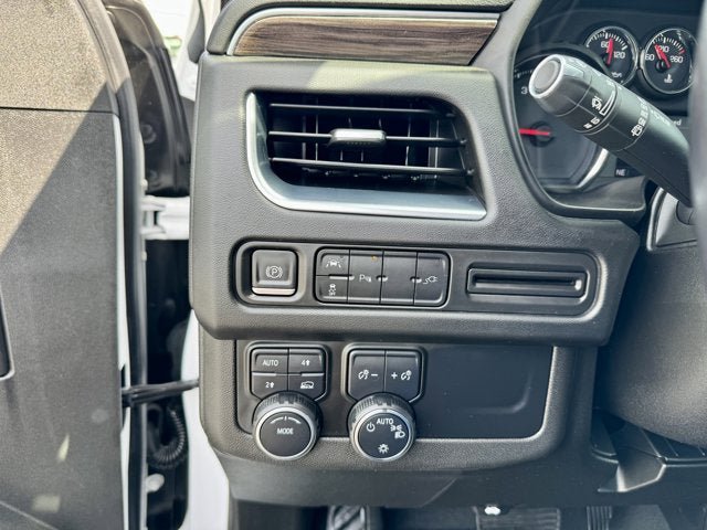 Used 2022 Chevrolet Suburban LS AWD/4WD image 22