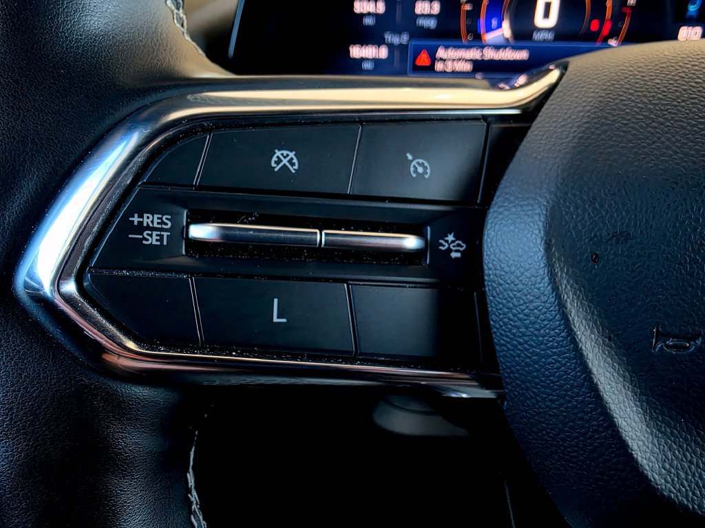 Used 2024 Chevrolet Traverse LT w/ LPO, Floor Liner Package AWD/4WD image 31