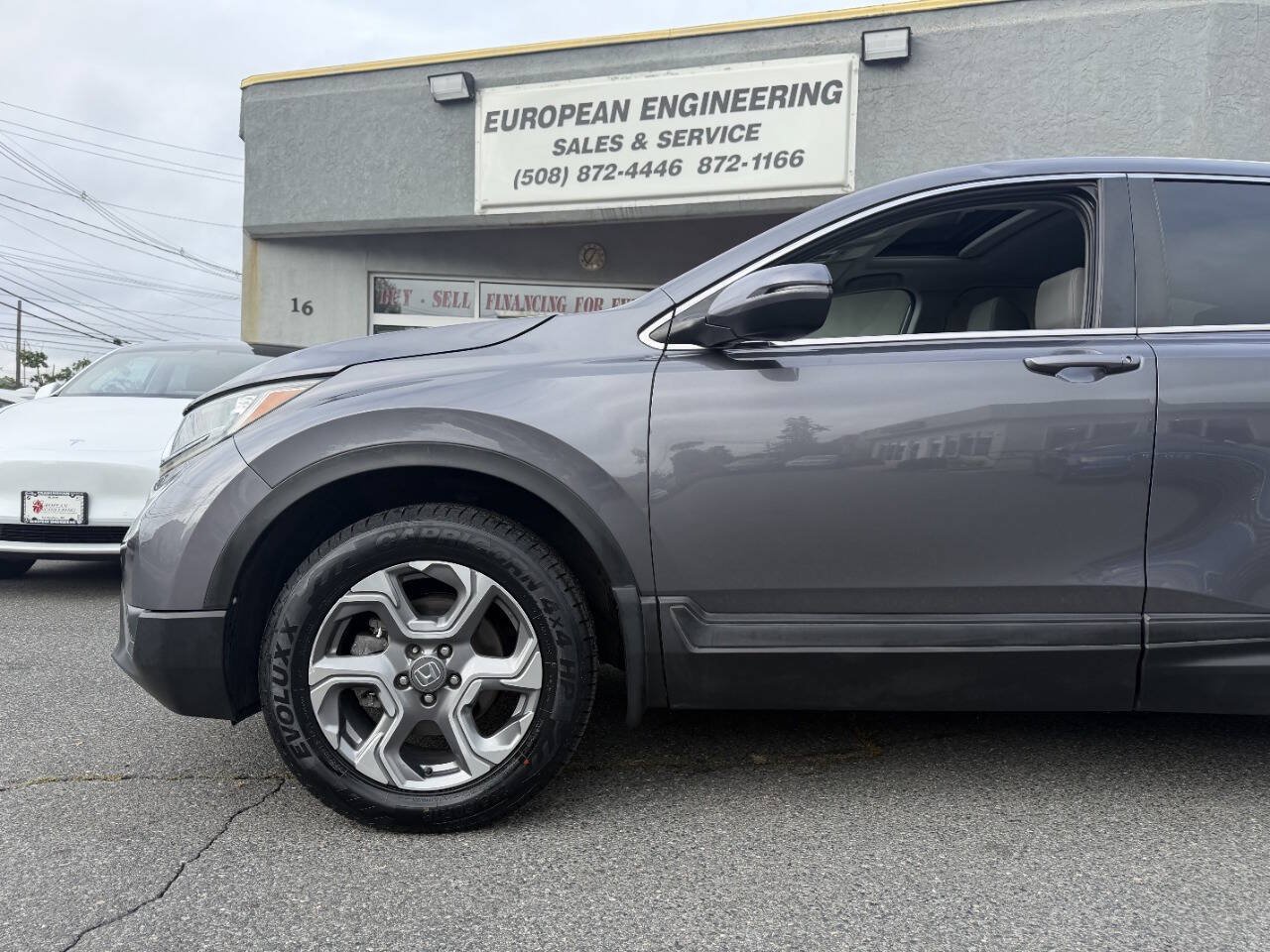 Used 2017 Honda CR-V EX-L image 11