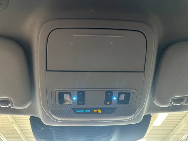 Used 2023 Ford Explorer XLT w/ Equipment Group 202A AWD/4WD image 40