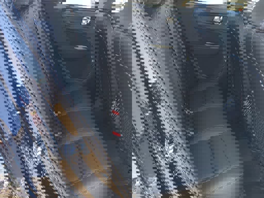 Used 2026 Volvo XC40 B5 Plus w/ Protection Package Premier image 19