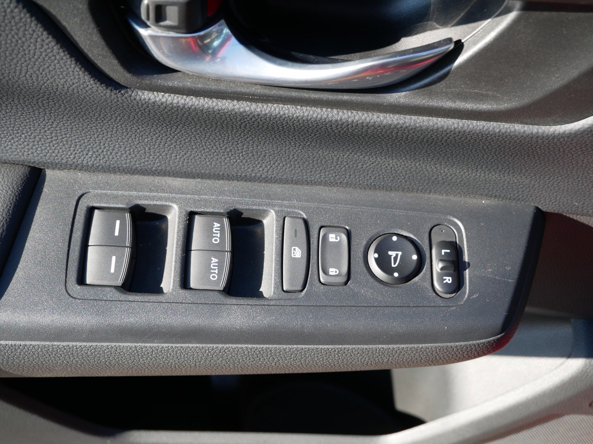 Certified 2023 Honda CR-V EX image 19