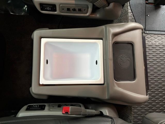 Used 2022 GMC Savana 2500 Mobility w/ Enhanced Convenience Package image 36