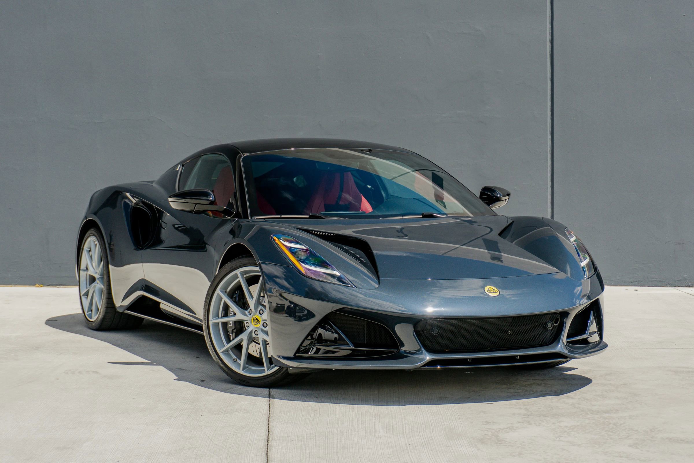 Used 2024 Lotus Emira First Edition image 5