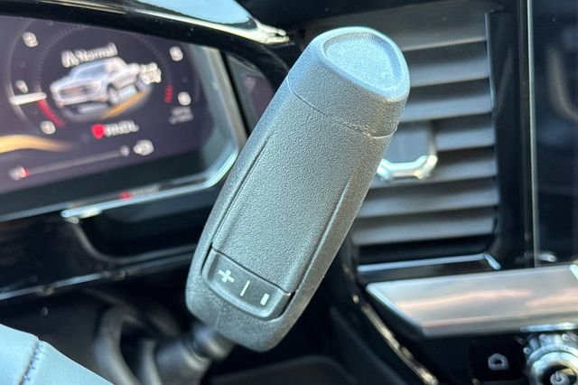 New 2026 GMC Sierra 1500 Elevation image 24