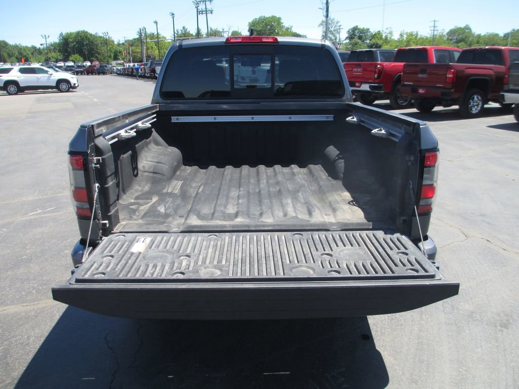 Used 2022 Nissan Frontier SV AWD/4WD image 8