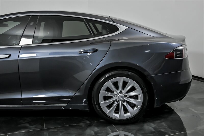 Used 2017 Tesla Model S 90D AWD/4WD image 7