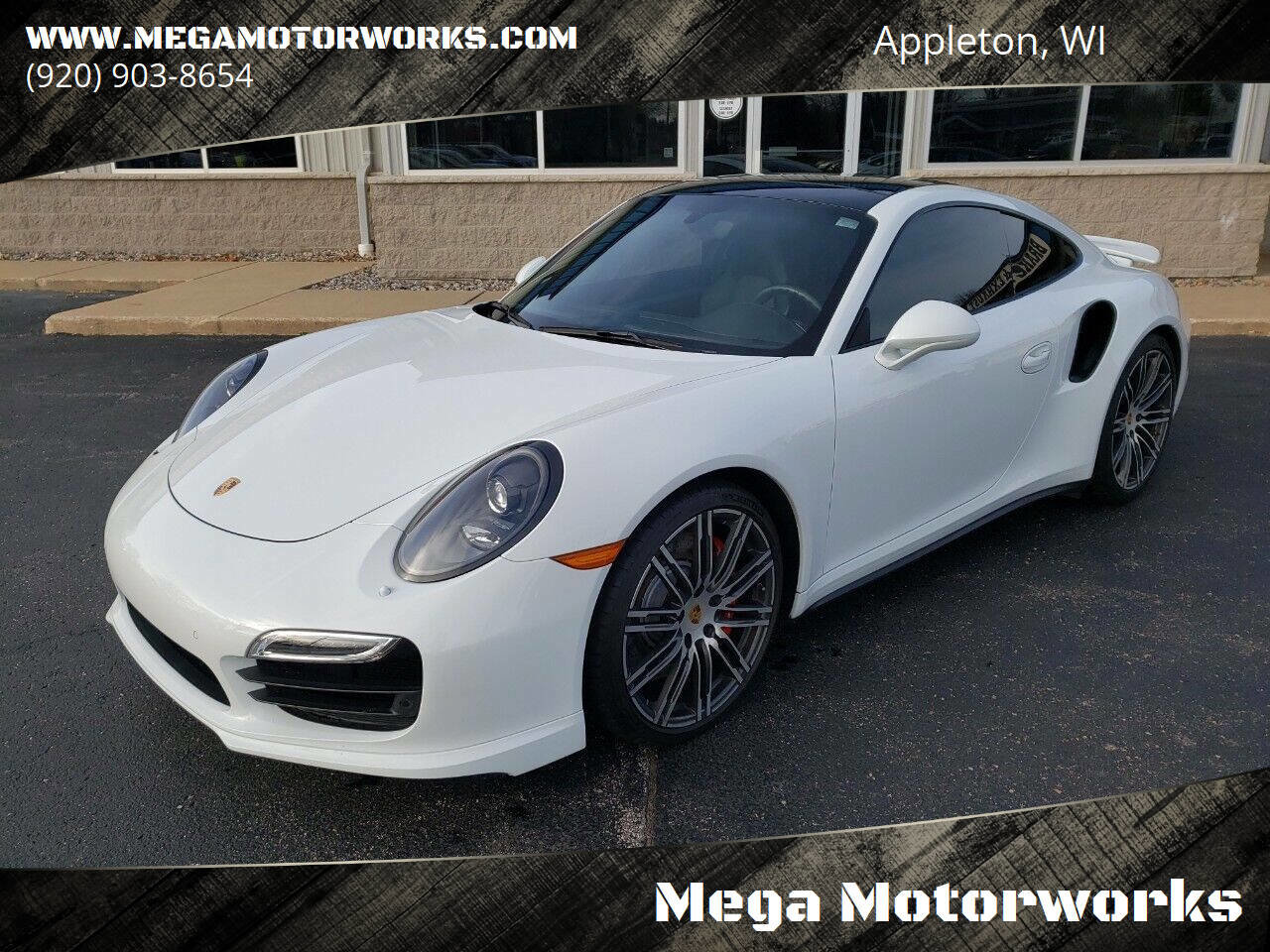 Used 2016 Porsche 911 Turbo image 1