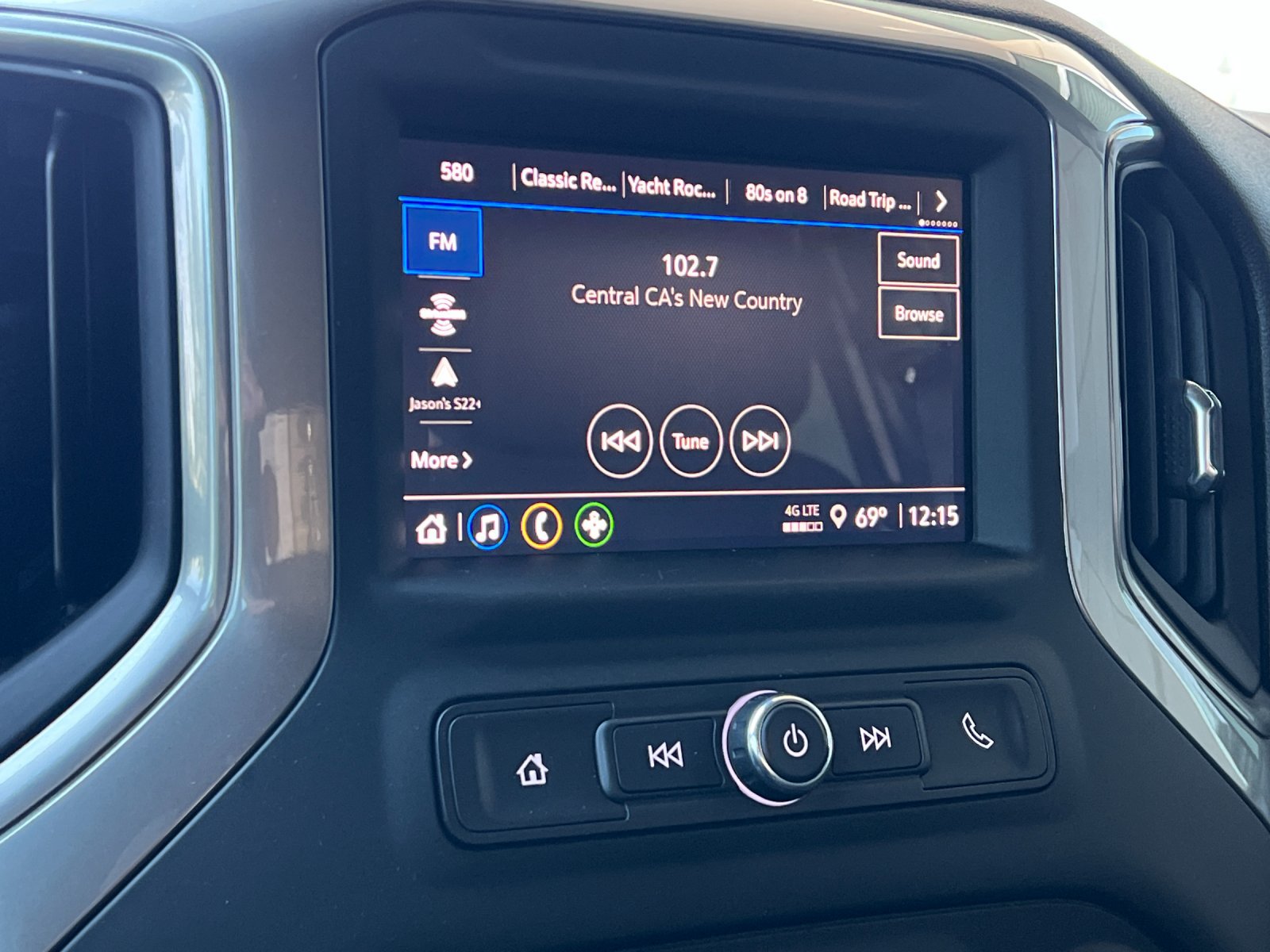 Used 2024 Chevrolet Silverado 1500 Custom RWD image 17