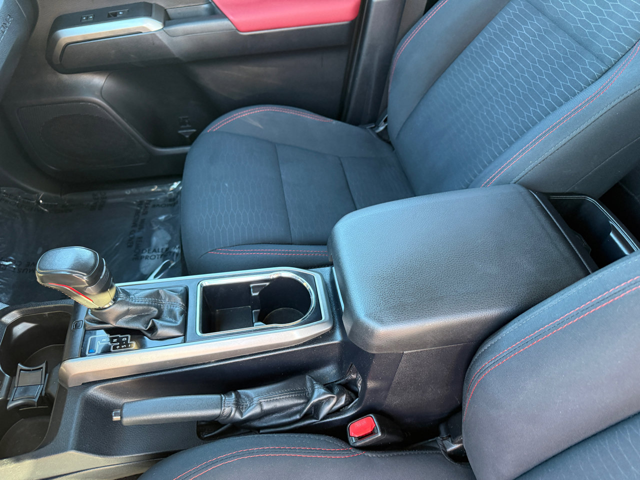 Used 2019 Toyota Tacoma SR5 image 19