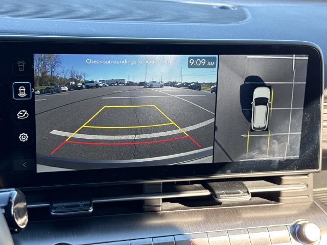 Used 2025 Hyundai Kona Limited AWD/4WD image 35