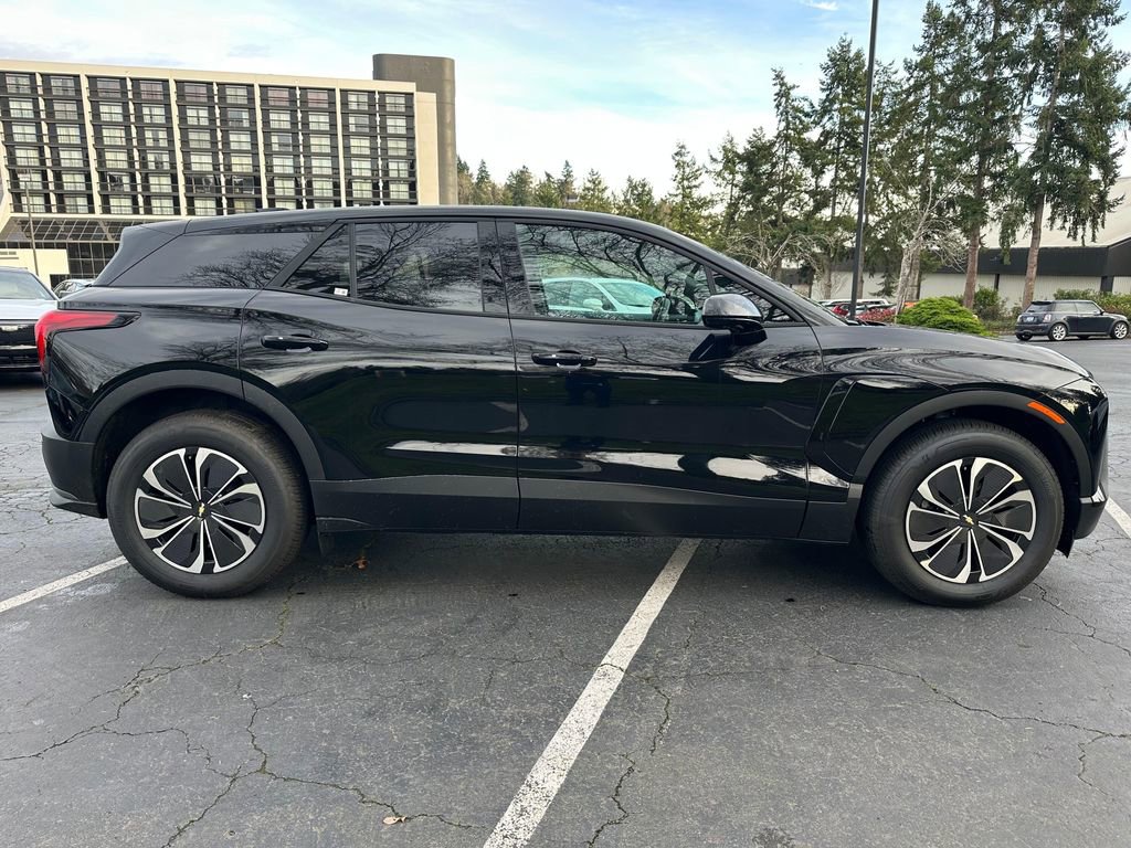 New 2025 Chevrolet Blazer EV LT image 6