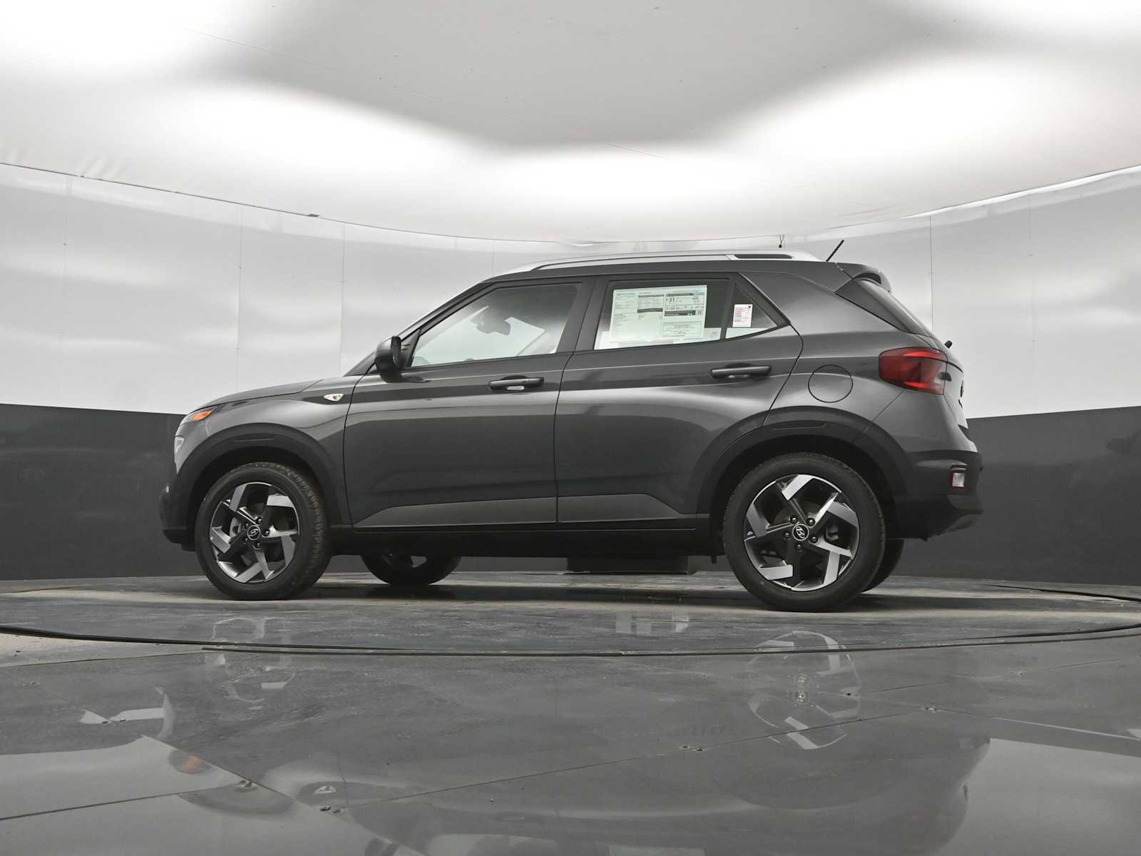 New 2026 Hyundai Venue SEL FWD image 34