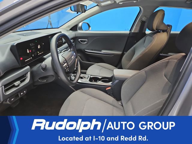 Used 2025 Kia K4 FWD image 9