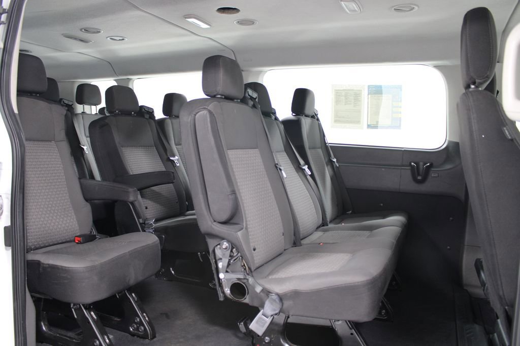 Used 2022 Ford Transit 350 XLT image 27