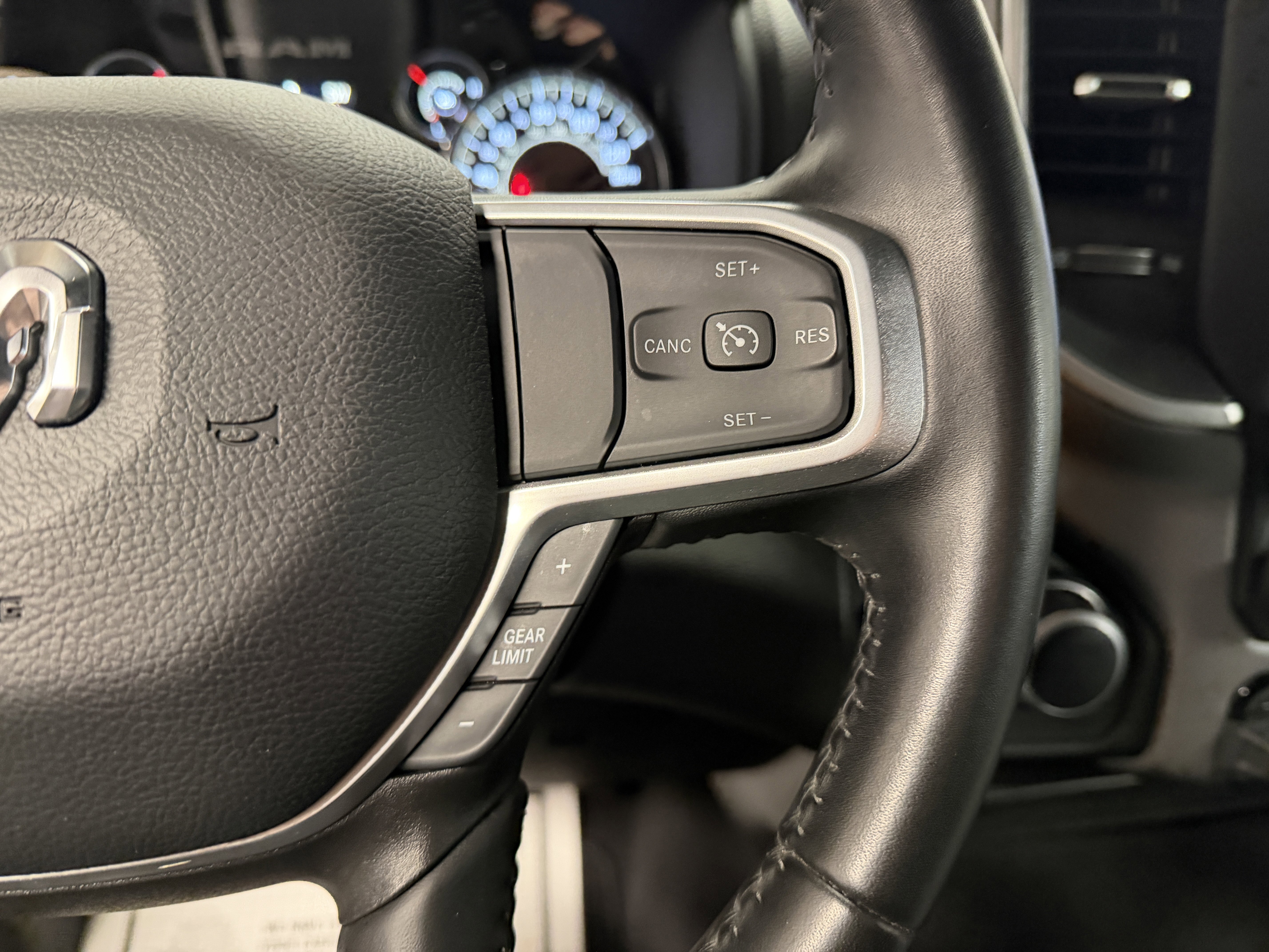 Used 2024 RAM 2500 Big Horn w/ Bed Utility Group image 22