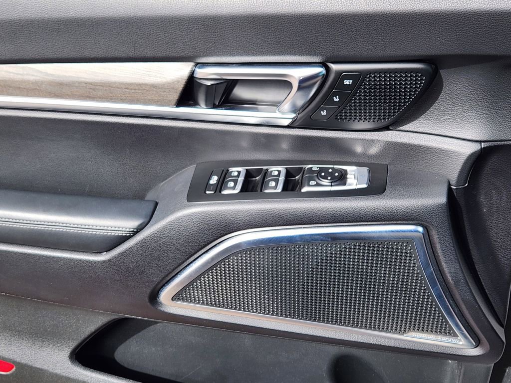 Used 2022 Kia Telluride SX w/ SX Prestige Package image 12