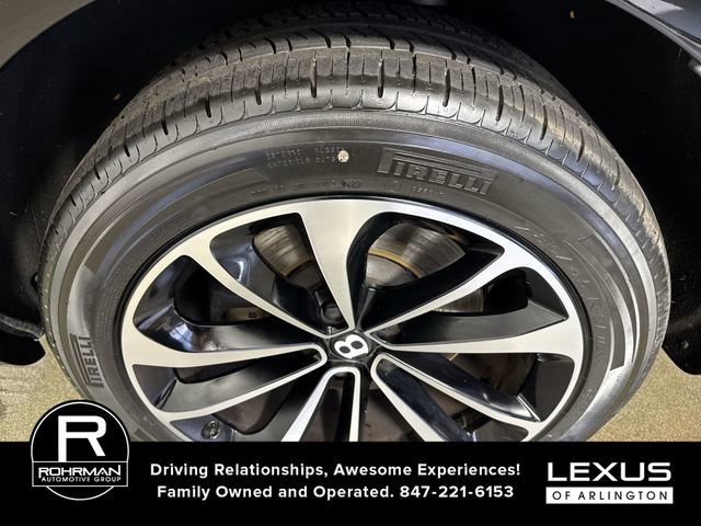 Used 2023 Bentley Bentayga Extended Wheelbase image 6