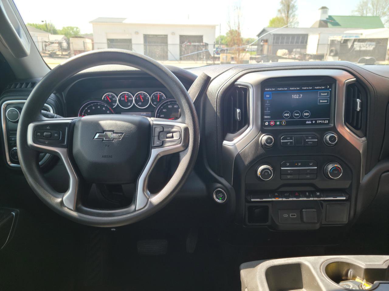 Used 2020 Chevrolet Silverado 1500 RST w/ RST Value Package RWD image 10