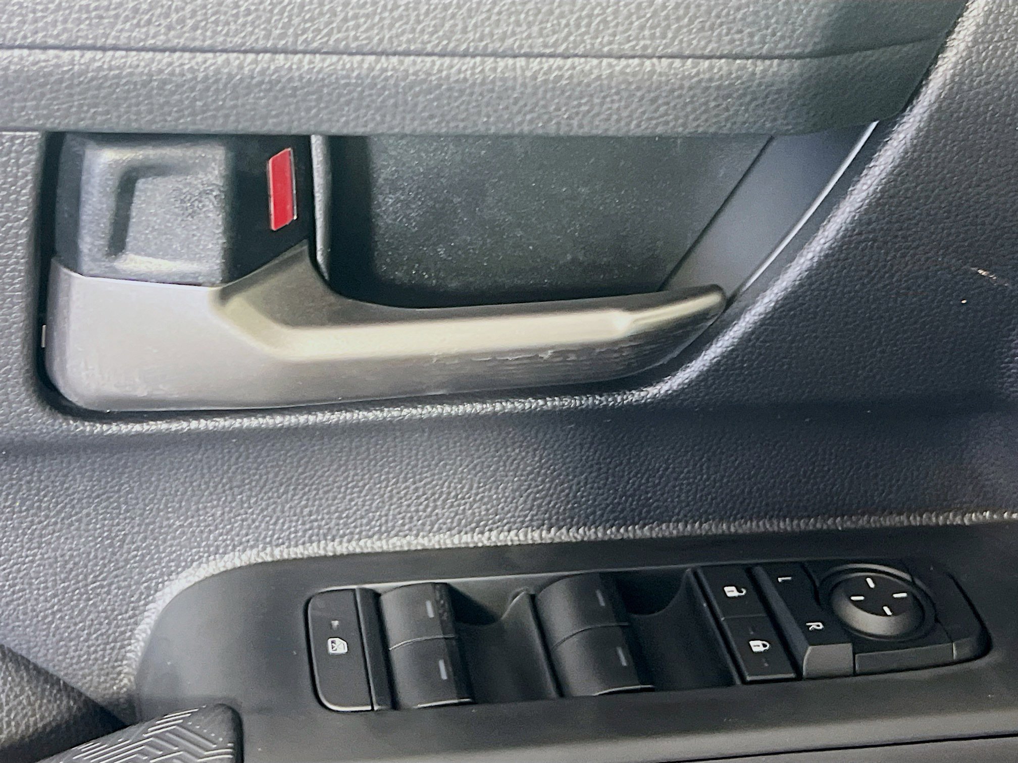 New 2025 Toyota Tacoma TRD Off-Road image 16