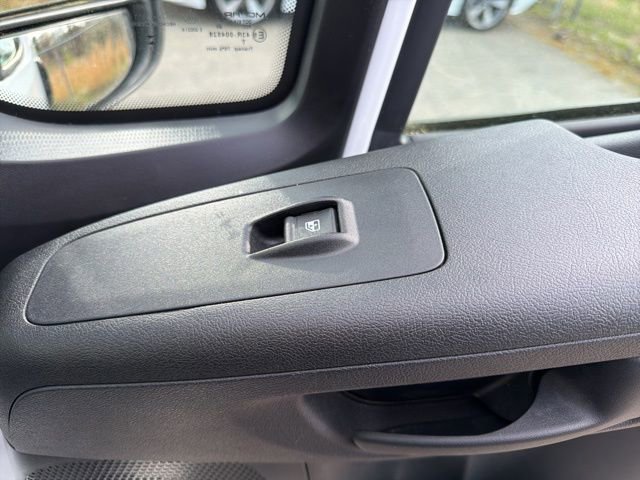 Used 2023 RAM ProMaster 2500 image 12
