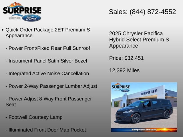 Used 2025 Chrysler Pacifica Premium FWD image 12