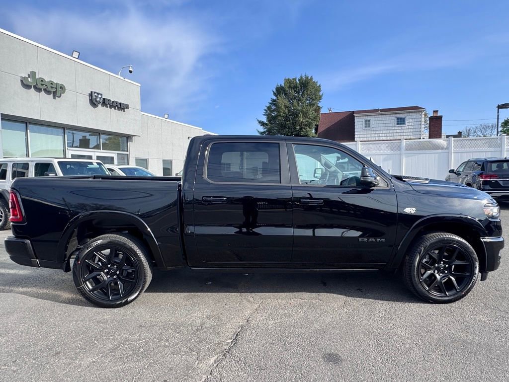 New 2026 RAM 1500 Laramie AWD/4WD image 9