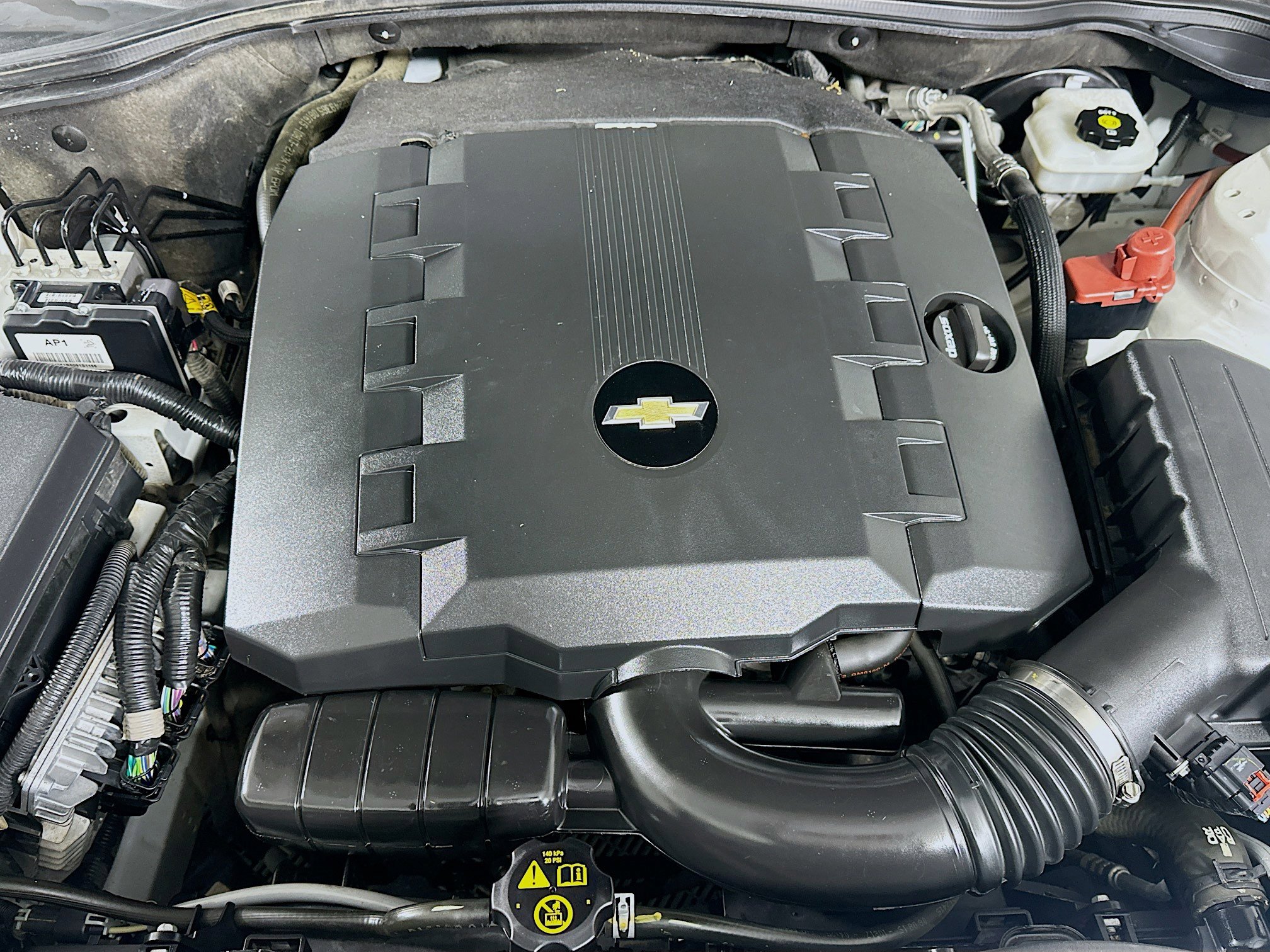 Used 2015 Chevrolet Camaro LS RWD image 27