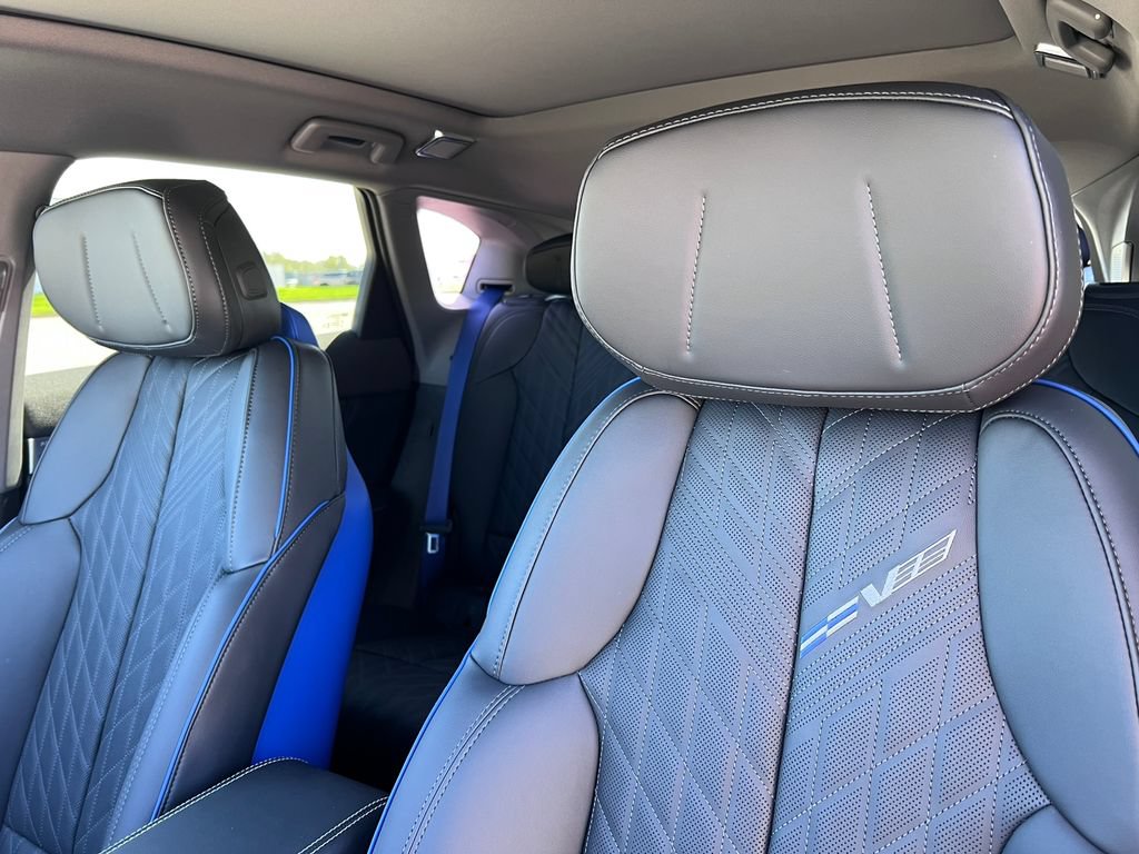 New 2026 Cadillac Optiq V AWD/4WD image 13