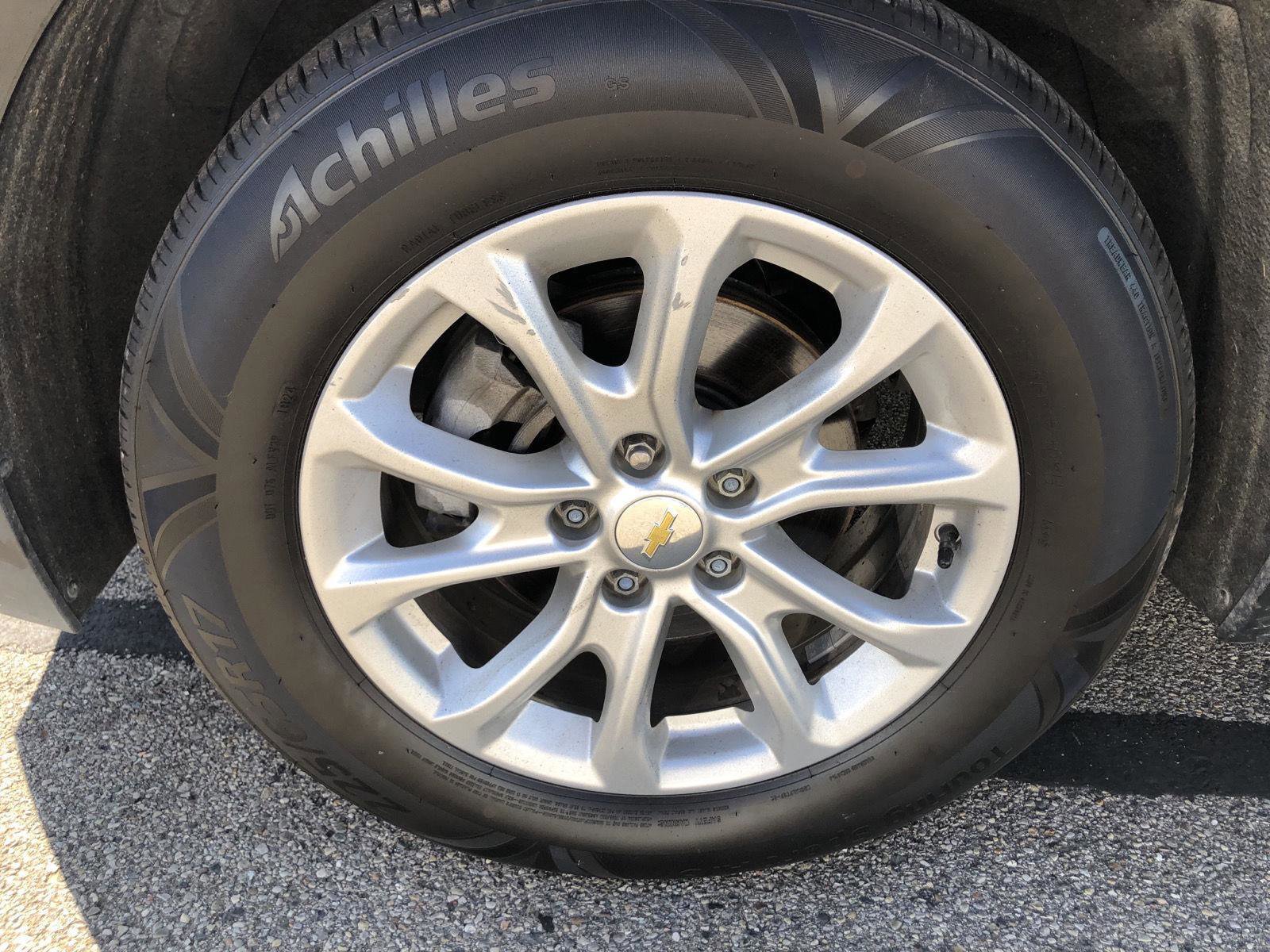 Used 2019 Chevrolet Equinox LT image 14