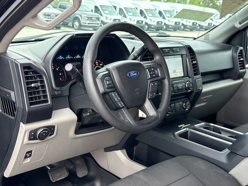 Used 2017 Ford F150 XL w/ Equipment Group 101A Mid RWD image 5