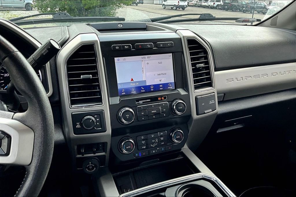 Used 2021 Ford F350 Lariat w/ Tremor Off-Road Package AWD/4WD image 4