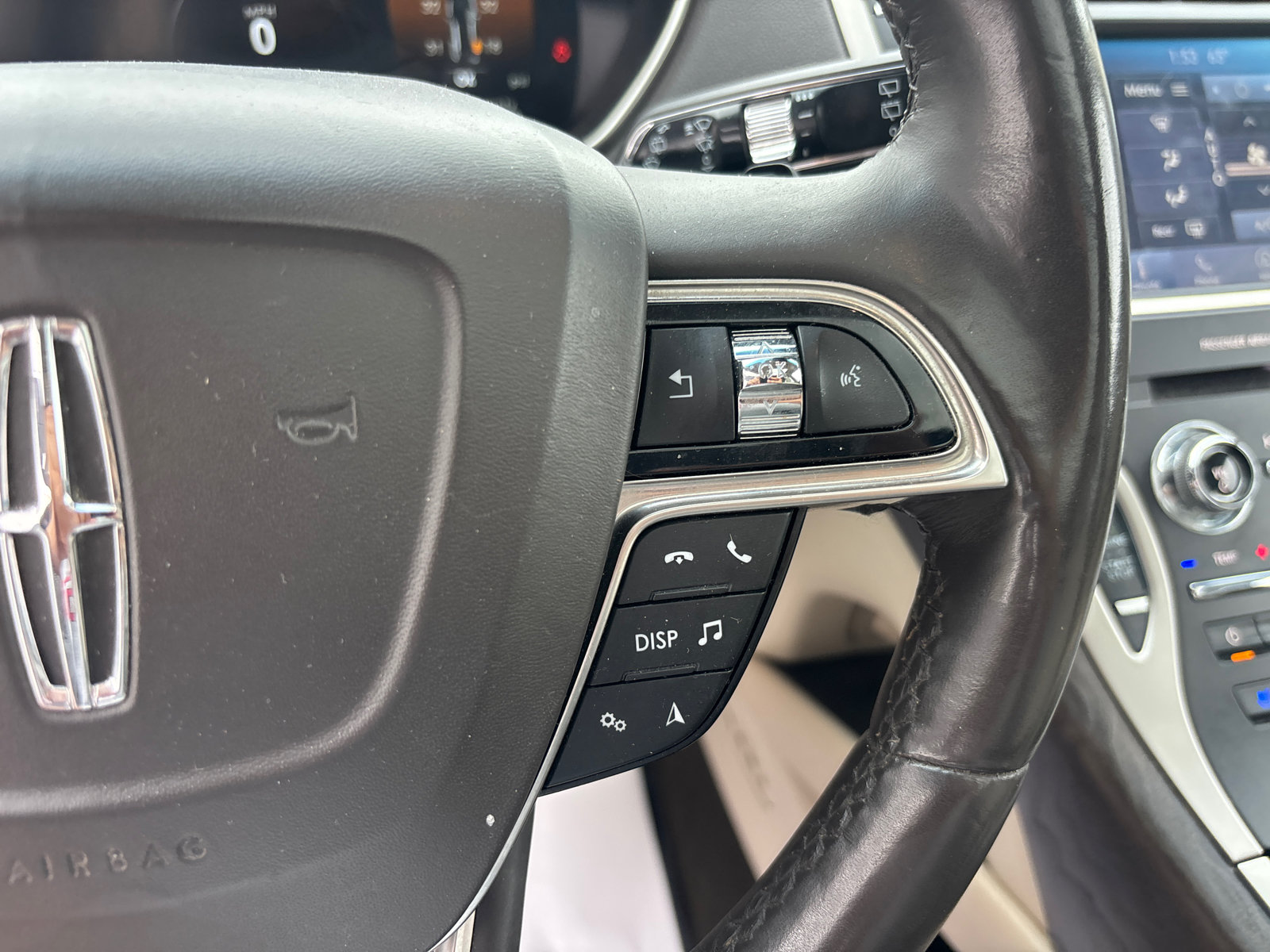 Used 2020 Lincoln Nautilus Reserve w/ Equipment Group 201A AWD/4WD image 18