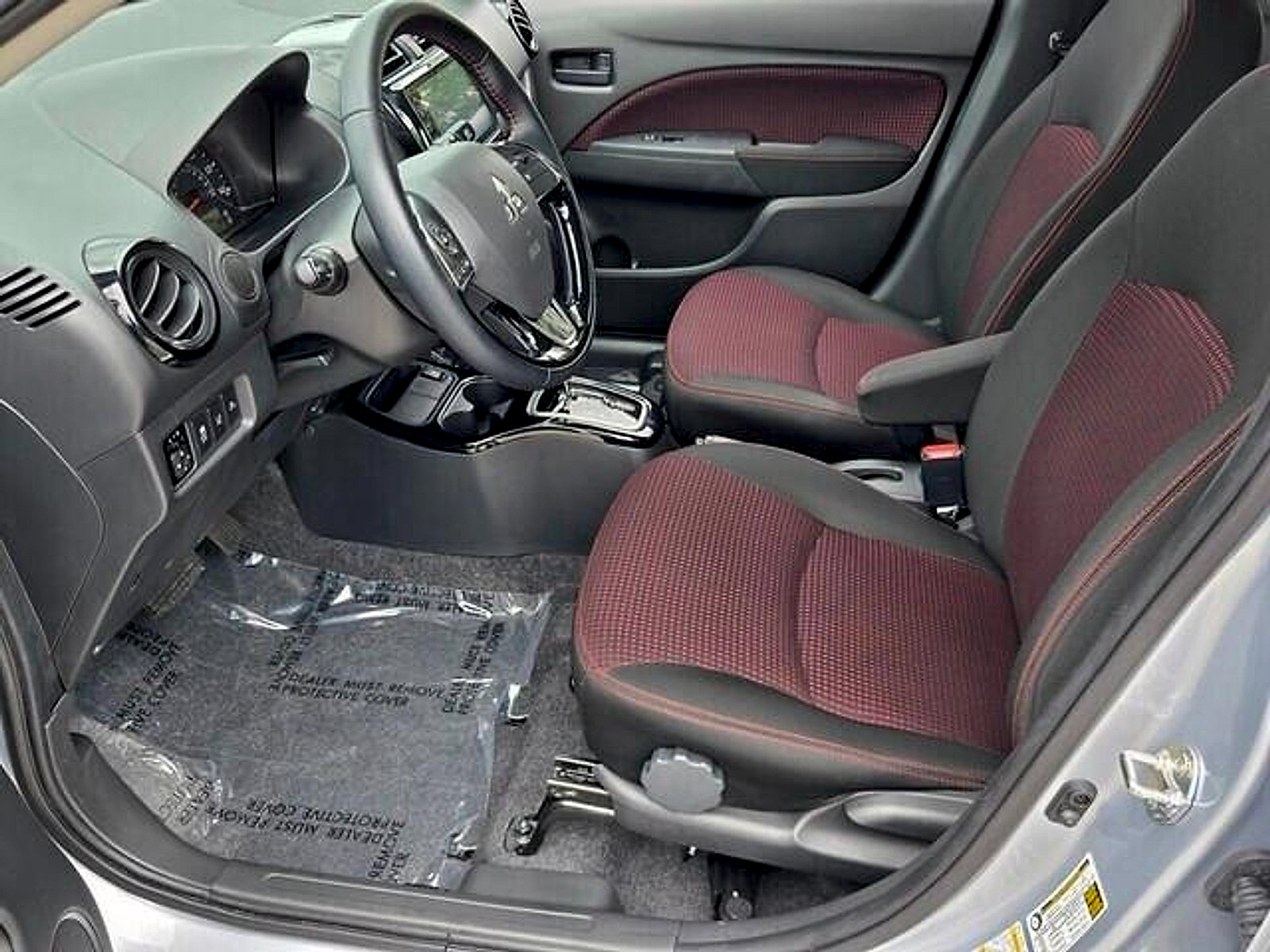 Used 2024 Mitsubishi Mirage Black Edition FWD image 10