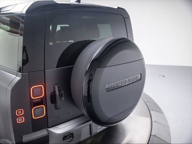 New 2026 Land Rover Defender 90 V8 AWD/4WD image 26