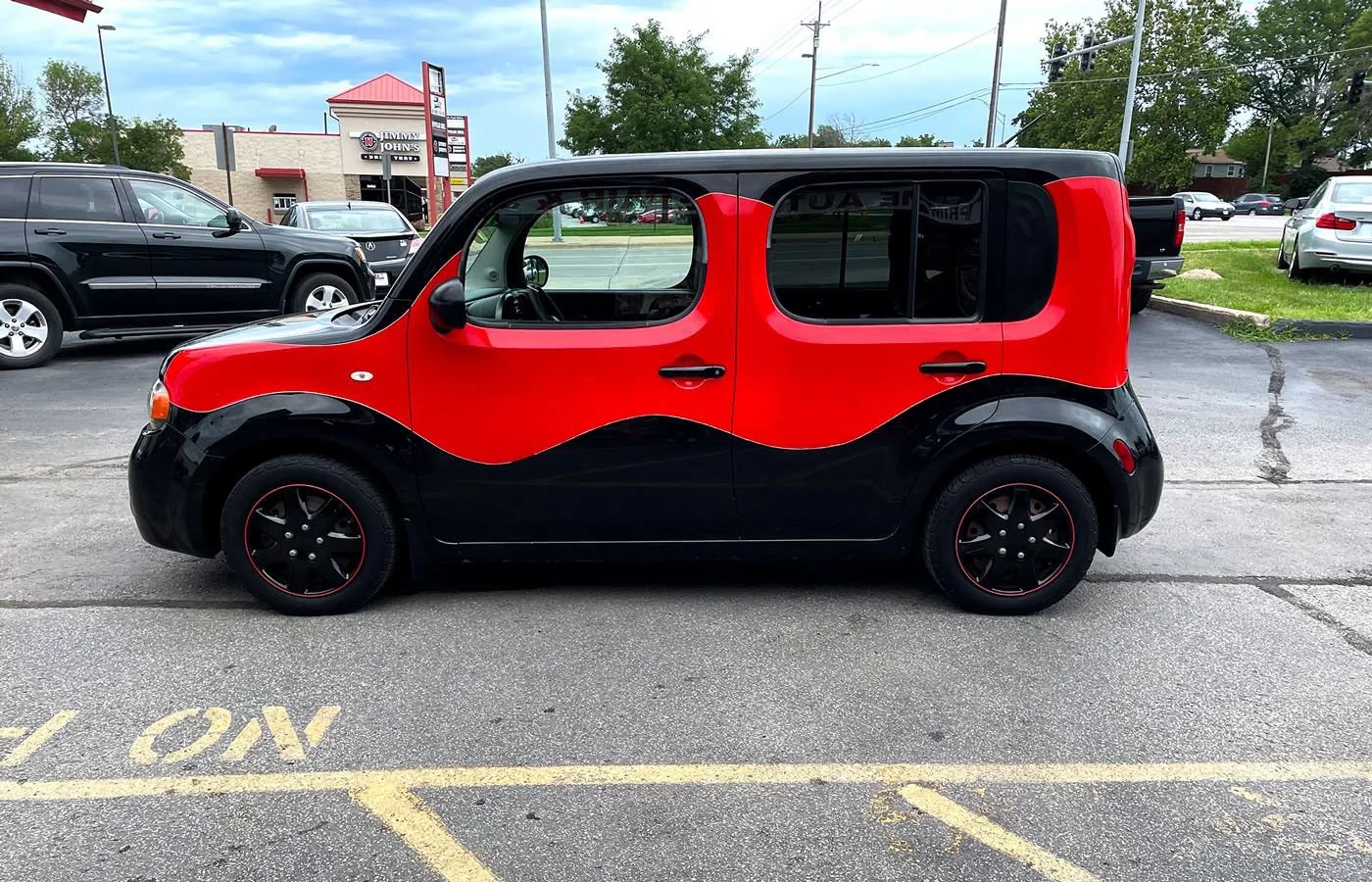 Used 2009 Nissan Cube 1.8 w/ Interior Designer Pkg FWD image 3