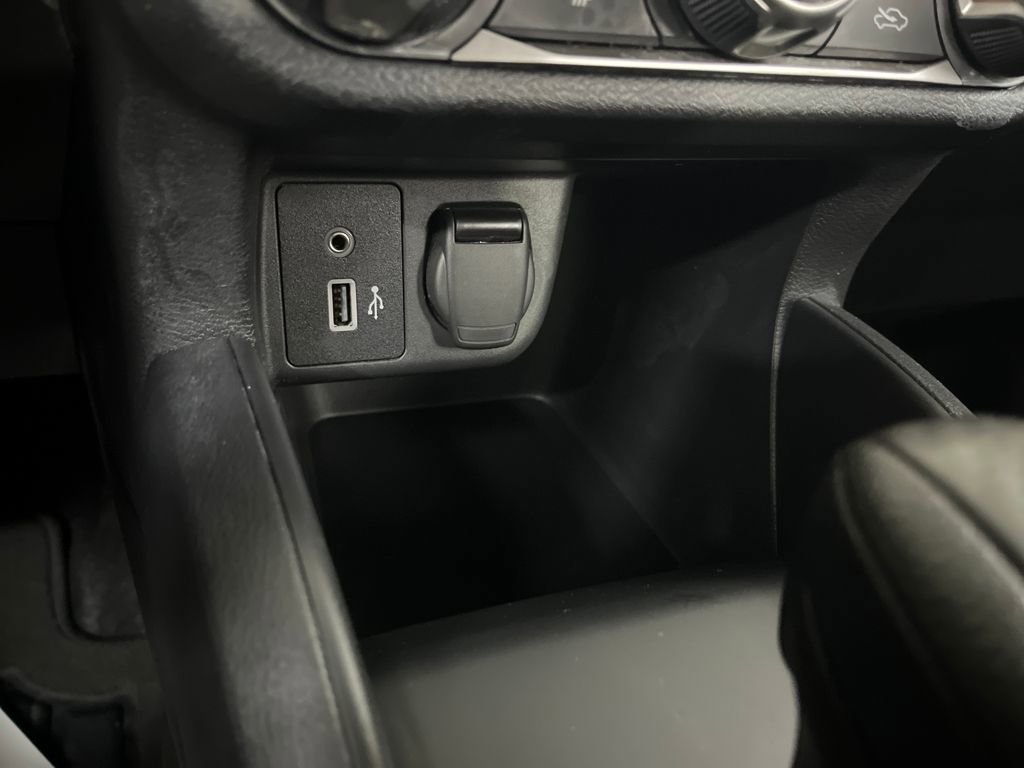 Used 2025 Nissan Versa S w/ S Plus Package image 67