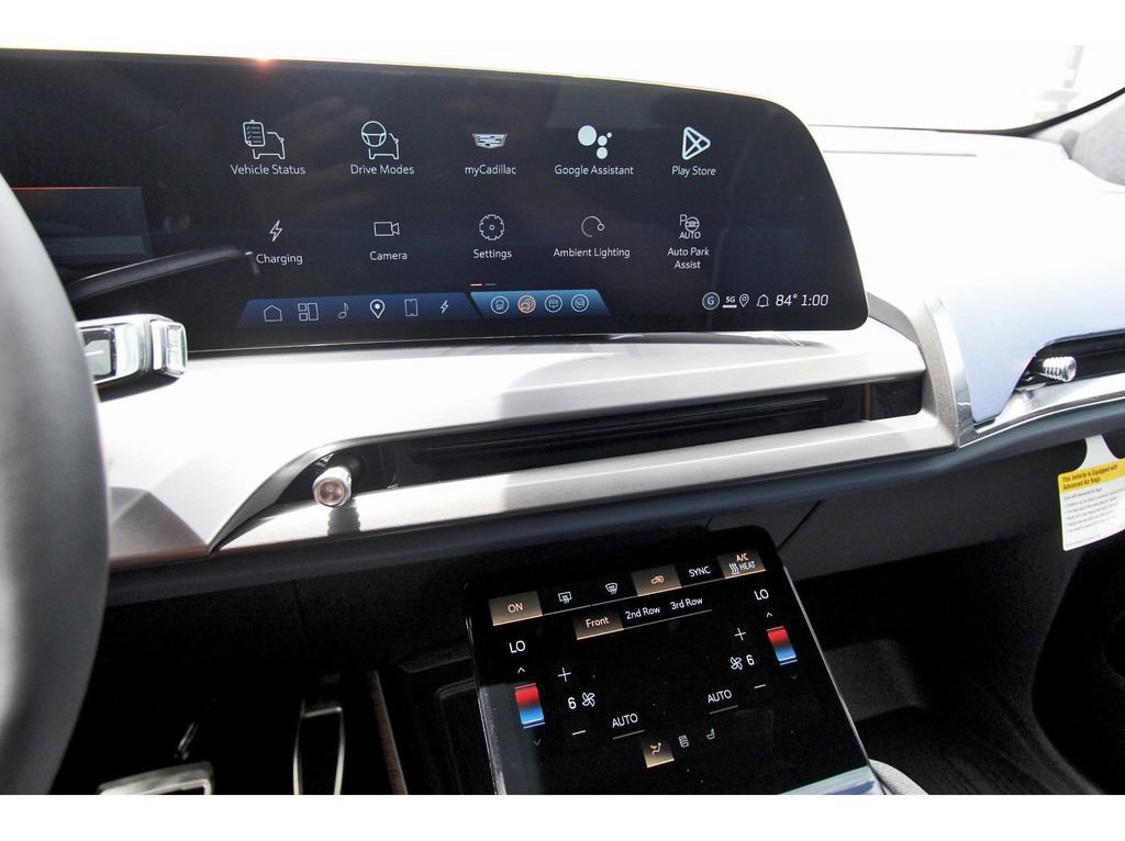 New 2026 Cadillac Vistiq Premium Luxury image 16